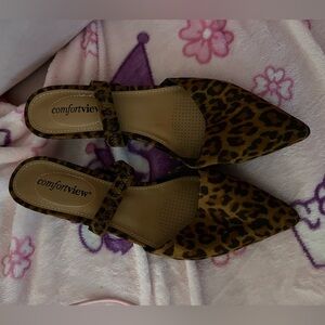 Leopard print women’s kitten heel slip on shoes